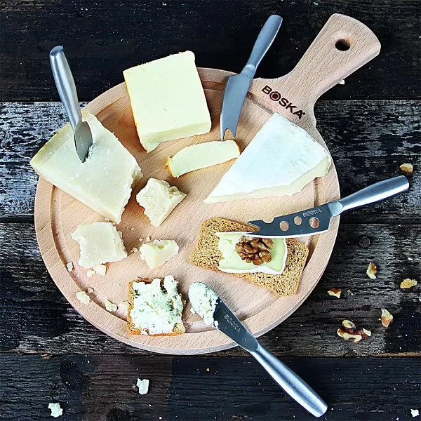 Набор для сыра Amigo, доска круглая из бука с ручкой 24х34 см и 3 мини ножа из стали, Boska, Нидерланды, BSK358204 - изобр. 9