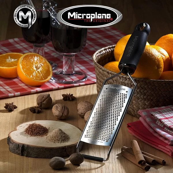 Терка крупная Gourmet материал нержавеющая сталь + силикон, цвет черный, Microplane, США, 45000 - изобр. 11