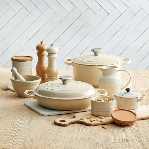 Ступка с пестиком 300 мл, материал керамика, цвет кремовый, Le Creuset, Франция, 91003400810000 - изобр. 8