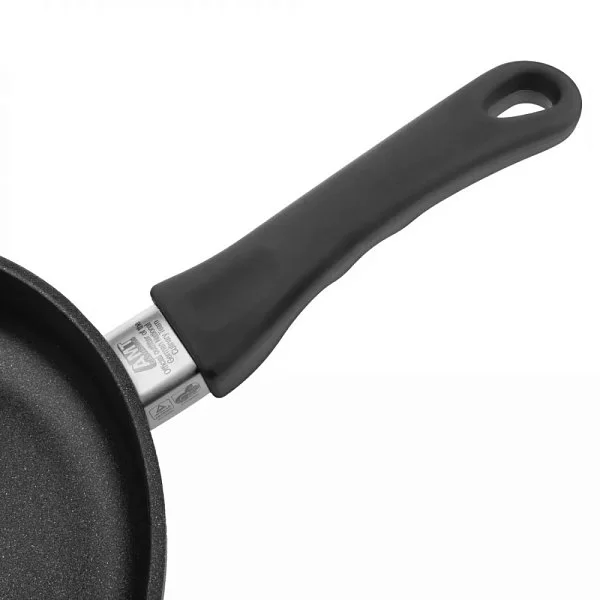 Сковорода 24 см с антипригарным покрытием индукционная, высота 5 см, съемная ручка, AMT Gastroguss, Германия, AMT I-524FIX - изобр. 12