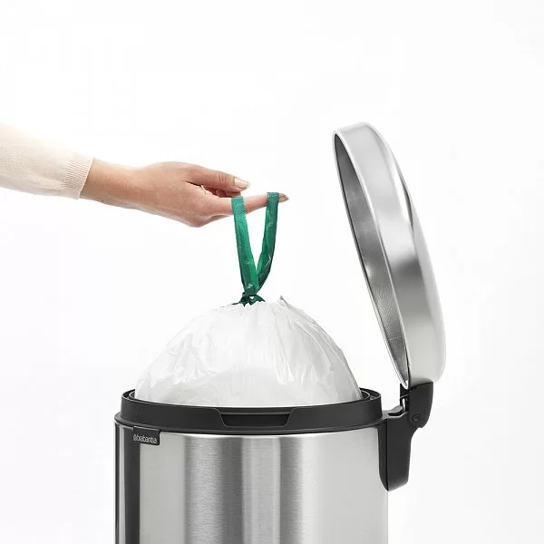 Мусорный бак с педалью NewIcon, 30л, пламенно-красный, Brabantia, 111808 - изобр. 15