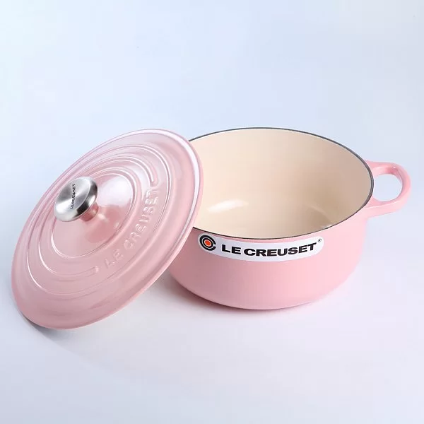 Кастрюля круглая с крышкой 20 см, объем 2,4 л, материал эмалированный чугун, цвет розовый, Le Creuset, Франция, 21177204014430 - изобр. 8