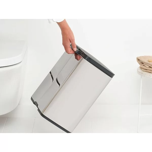 Мусорный бак Bo 12 л, 38x30x23 см, нержавеющая сталь, цвет стальной глянцевый, Brabantia, Бельгия, 230400 - изобр. 11