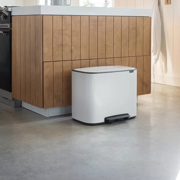 Мусорный бак c педалью Pedal Bin Bo, 36л, белый, Brabantia, 121388 - изобр. 21