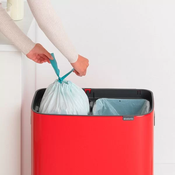 Мусорный бак 2-х секционный Touch Bin Bo объем 30 + 30 л, 54,5x31,2x65,6 см, нержавеющая сталь, цвет пламенно-красный, Brabantia, Бельгия, 221507 - изобр. 13