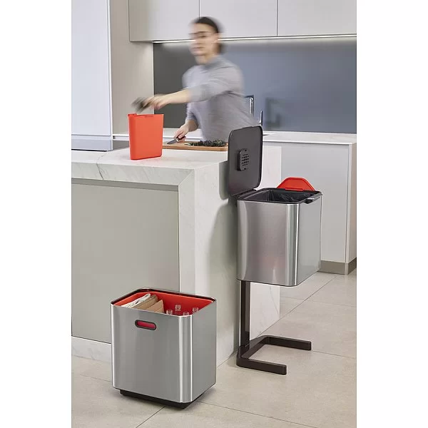 Контейнер для мусора с двумя баками Totem Max 60 л, 36,5х81х39,5 см, нержавеющая сталь, цвет стальной, Joseph Joseph, Великобритания, 30060 - изобр. 14