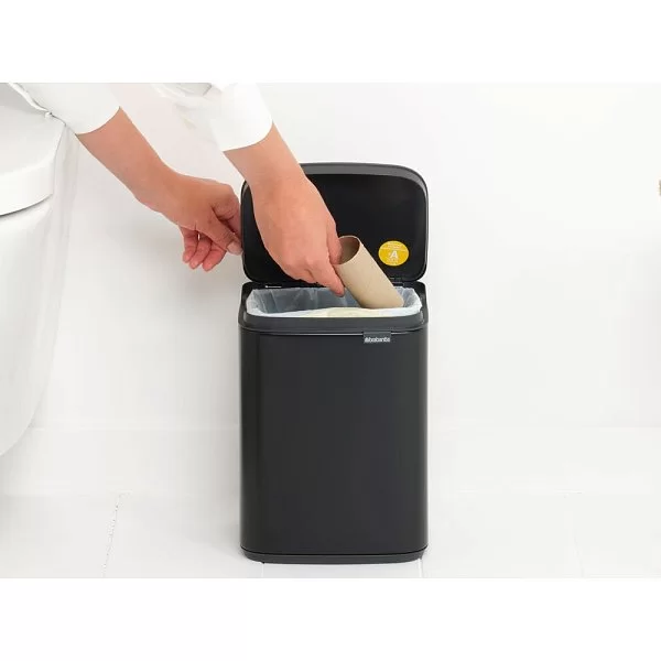 Мусорный бак Bo 4 л, 28x20x17 см, нержавеющая сталь, цвет черный матовый, Brabantia, Бельгия, 222481 - изобр. 14
