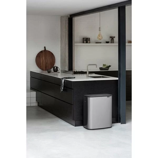 Мусорный бак Touch Bin Bo объем 60 л, 54,5x31,2x65,6 см, нержавеющая сталь, цвет стальной матовый, Brabantia, Бельгия, 223082 - изобр. 9