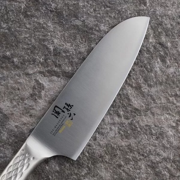 Нож кухонный поварской Santoku длина лезвия 14,5 см, сталь DSR1K6, Kai, Япония, KAI-AB-5162 - изобр. 8