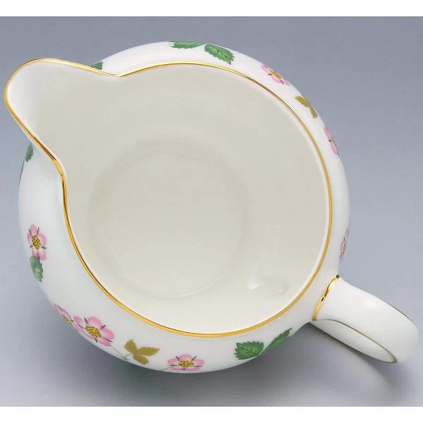 Молочник Wild Strawberry 12x8,5x5,5 см, 150 мл, материал фарфор, Wedgwood, Великобритания, 50105506055 - изобр. 9