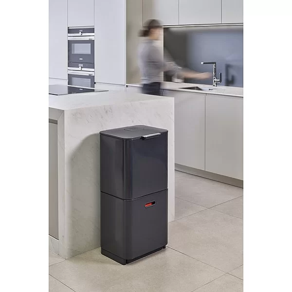 Контейнер для мусора с двумя баками Totem Max 60 л, 36,5х81х39,5 см, низкоуглеродистая сталь, цвет графит, Joseph Joseph, Великобритания, 30062 - изобр. 12