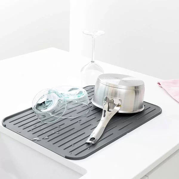 Силиконовый коврик для сушки посуды 43,8х32,5 см, цвет темно-серый, Brabantia, 117442 - изобр. 8