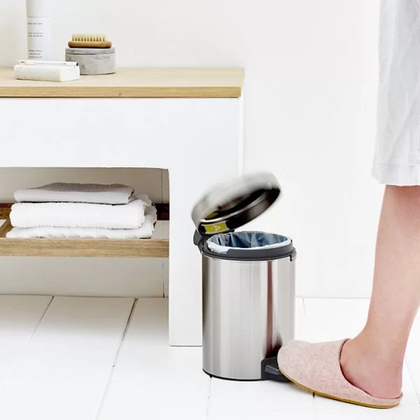 Мусорный бак с педалью NewIcon, 3л, Brabantia, 112164 - изобр. 12
