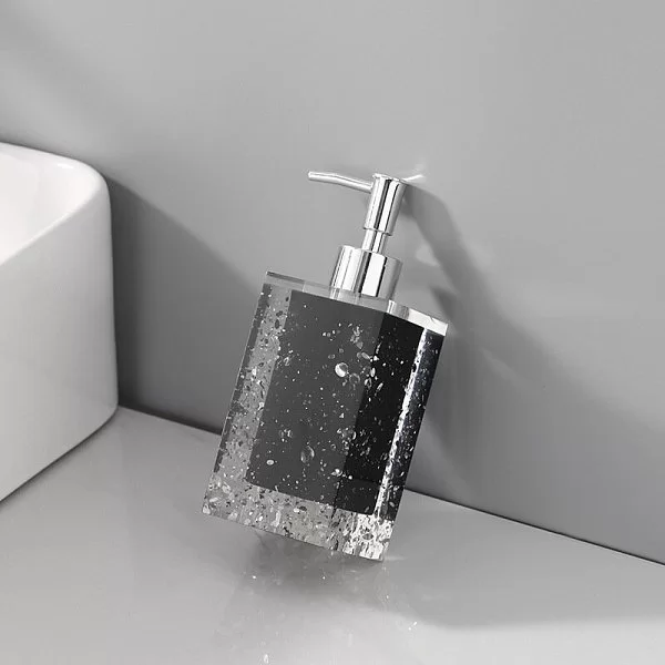Дозатор для жидкого мыла Clarity Black, диаметр 7 см, цвет черный, полистоун, Kassatex, LAR-LD-BLK - изобр. 8