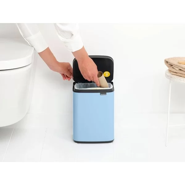 Мусорный бак Bo 4 л, 28x20x17 см, нержавеющая сталь, цвет стальной матовый, Brabantia, Бельгия, 224003 - изобр. 9