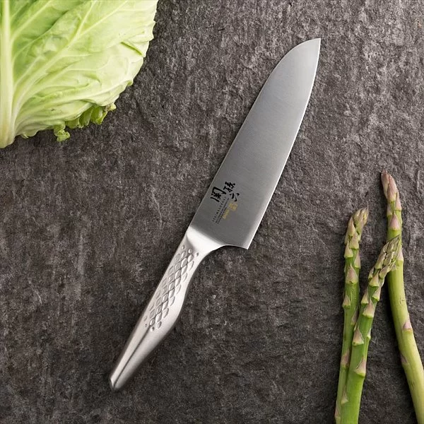 Нож кухонный поварской Santoku длина лезвия 16,5 см, сталь DSR1K6, Kai, Япония, AB-5156 - изобр. 11