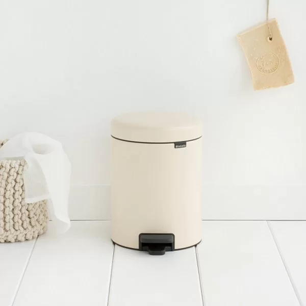 Мусорный бак с педалью NewIcon, 5л, миндальный, Brabantia, 112423 - изобр. 10