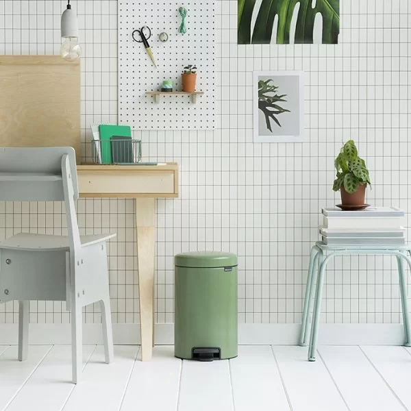 Мусорный бак с педалью NewIcon, 12л, зеленый мох, Brabantia, 113529 - изобр. 11