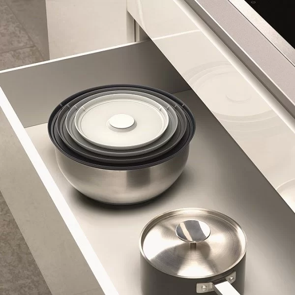 Набор из 4-х мисок с крышками Nest Prep цвет металик, материал нержавеющая сталь, Joseph Joseph, Великобритания, 95025 - изобр. 8
