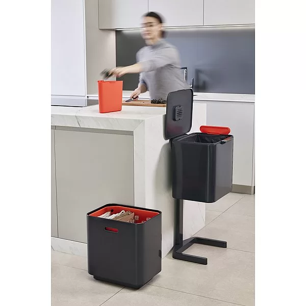Контейнер для мусора с двумя баками Totem Max 60 л, 36,5х81х39,5 см, низкоуглеродистая сталь, цвет графит, Joseph Joseph, Великобритания, 30062 - изобр. 14