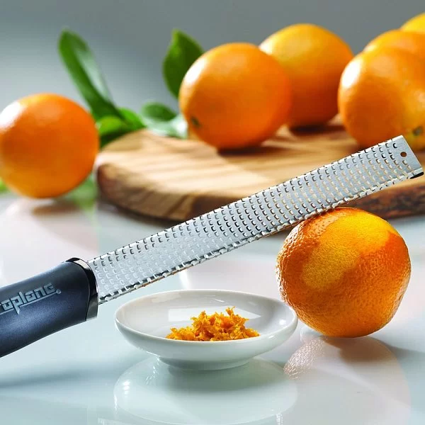 Терка для цедры и сыра Premium Classic материал нержавеющая сталь + силикон, цвет черный, Microplane, США, 46020 - изобр. 9