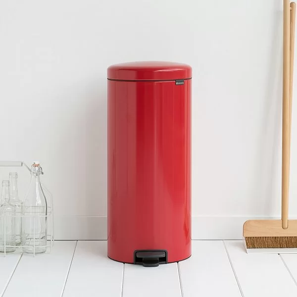 Мусорный бак с педалью NewIcon, 30л, пламенно-красный, Brabantia, 111808 - изобр. 12