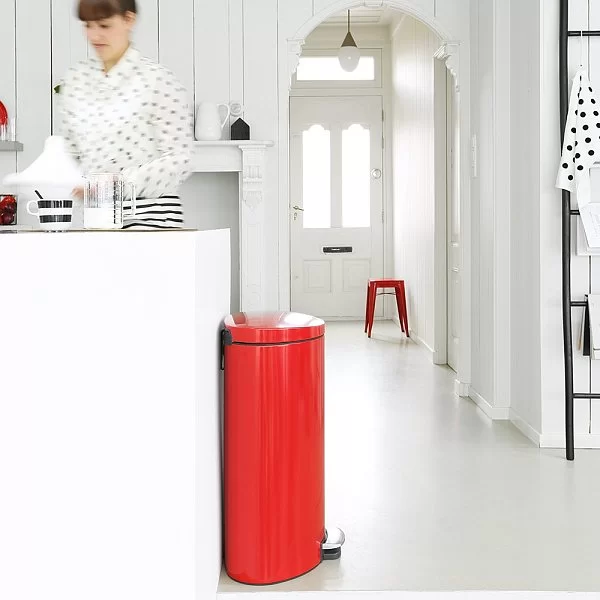 Мусорный бак эргономичный FlatBack+, 40л, пламенно-красный, Brabantia, 485220 - изобр. 10