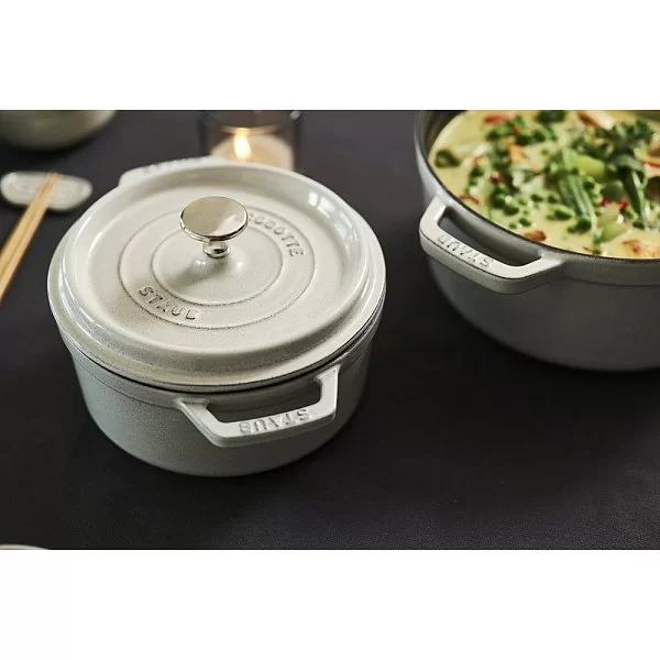 Кокот круглый чугунный 5,2 л диаметр 26 см, цвет белый трюфель, Staub, Франция, 11026107 - изобр. 8