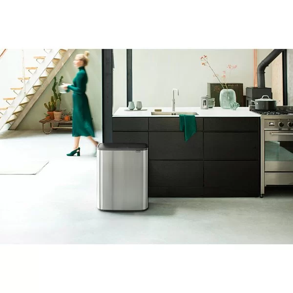 Мусорный бак 2-х секционный Touch Bin Bo объем 30 + 30 л, 54,5x31,2x65,6 см, нержавеющая сталь, цвет стальной матовый, Brabantia, Бельгия, 221422 - изобр. 12