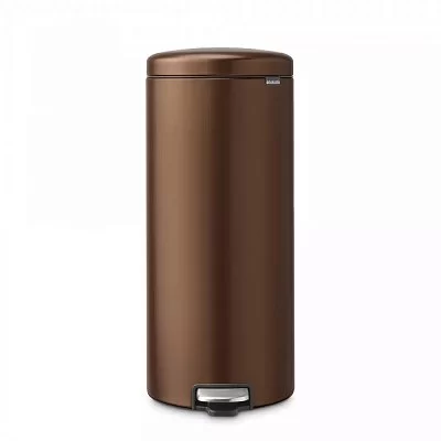 Мусорный бак с педалью Pedal Bin, 45л, полированная сталь, Brabantia, 428425 - изобр. 38