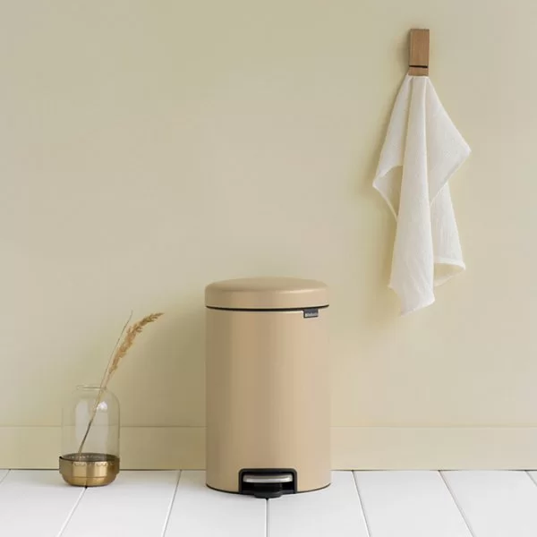 Мусорный бак с педалью NewIcon, 12л, минерально-золотой, Brabantia, 115806 - изобр. 10