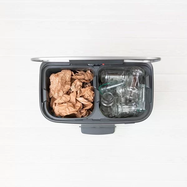 Мусорный бак двухсекционный Bo Pedal Bin 2x30л, нержавеющая сталь, цвет стальной матовый, Brabantia, Бельгия, 211461 - изобр. 10
