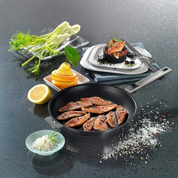 Сковорода антипригарная Casteline 22 см, нержавеющая сталь 18/10, зеркальная полировка, Cristel, Франция, P22QMPE - изобр. 11