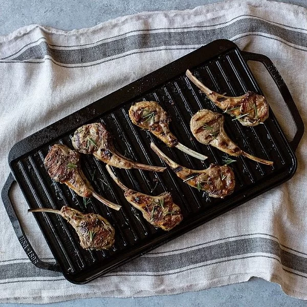 Гриль двусторонний Chef Collection с ручками и бортом 26х50 см, материал чугун, цвет черный, Lodge, США, LCDRG - изобр. 10