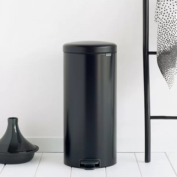 Мусорный бак с педалью NewIcon, 30л, черный матовый, Brabantia, 114540 - изобр. 10