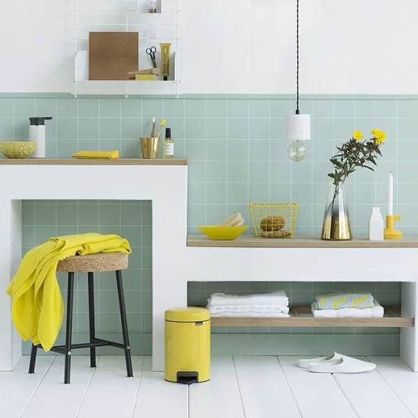 Мусорный бак с педалью NewIcon, 3л, желтая маргаритка, Brabantia, 113123 - изобр. 11