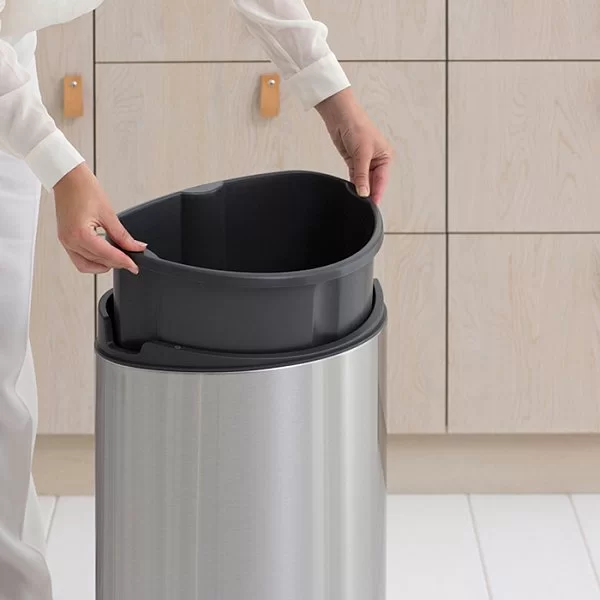 Мусорный бак Touch Bin New 40л, матовая сталь, Brabantia, 114809, 114809 - изобр. 19