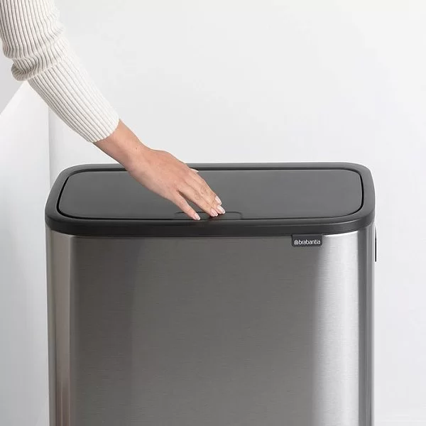 Мусорный бак 2-х секционный Touch Bin Bo Hi объем 30+30 л, 54,5x31,2x81,5 см, нержавеющая сталь, цвет стальной матовый, Brabantia, Бельгия, 130649 - изобр. 12