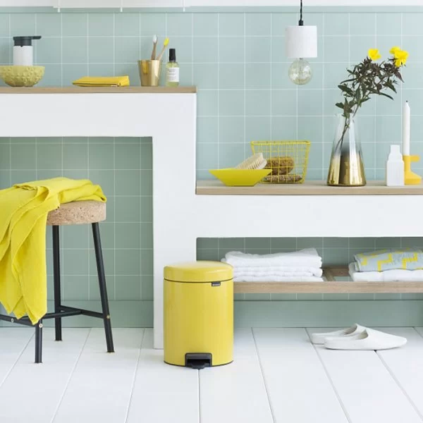 Мусорный бак с педалью NewIcon, 5л, желтая маргаритка, Brabantia, 112522 - изобр. 11