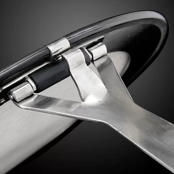 Экран от брызг для сковородок с ручкой, материал нержавеющая сталь, Le Creuset, Франция, 98401200000000 - изобр. 9