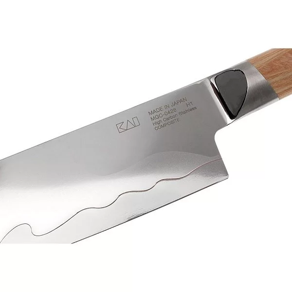 Нож кухонный для резки овощей Nakiri длина лезвия 16,2 см, сталь VG-MAX and SUS 420J2 Composite, Kai, Япония, MGC-0428 - изобр. 8