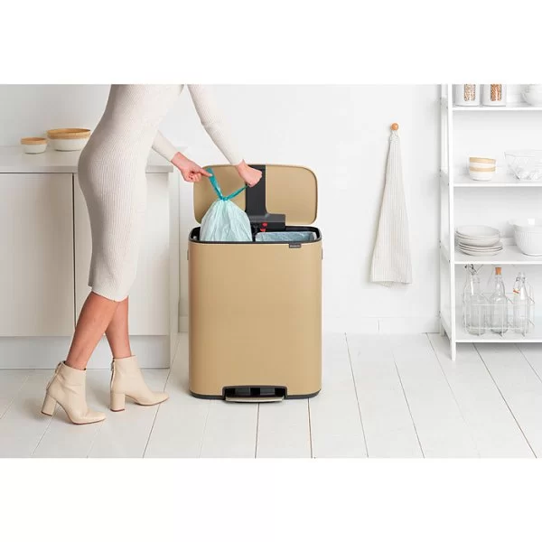 Мусорный бак двухсекционный Bo Pedal Bin 2x30л, нержавеющая сталь, цвет золотой, Brabantia, Бельгия, 211560 - изобр. 9