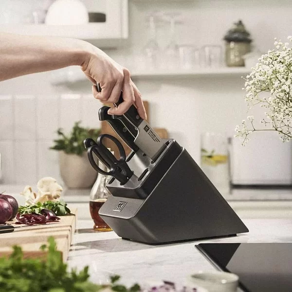 Набор кухонных ножей с заточкой Gourmet, 7 предметов, цвет антрацитовый, Zwilling J.A. Henckels, Германия, 1027276 - изобр. 11