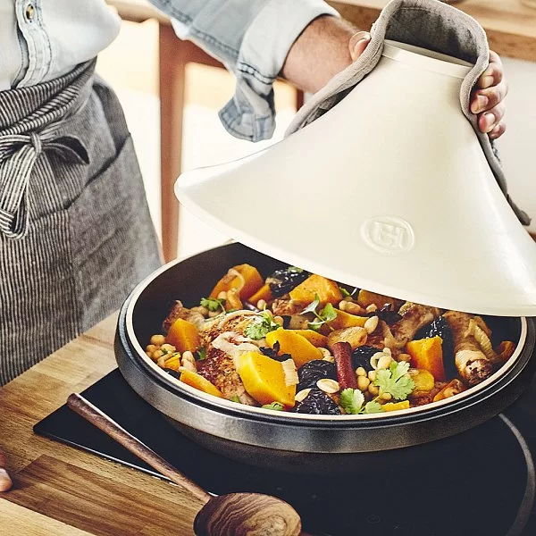 Тажин керамический Delight 4 л индукционный диаметр 33 см, цвет графит + белый, Emile Henry, Франция, 776632 - изобр. 11