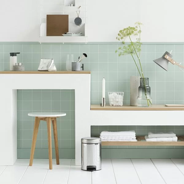 Мусорный бак с педалью NewIcon, 3л, стальной полированный, Brabantia, 113147 - изобр. 11