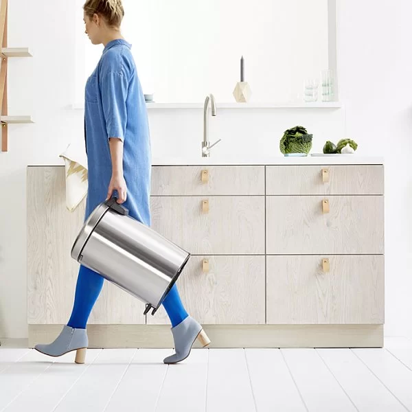 Мусорный бак с педалью NewIcon, 20л, стальной матовый, Brabantia, 111907 - изобр. 14