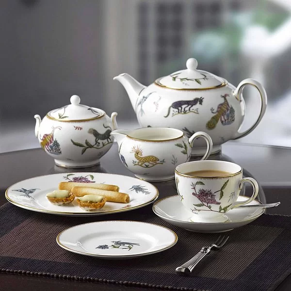 Тарелка обеденная Mythical Creatures 27 см 27x2 см, материал фарфор, цвет белый, Wedgwood, Великобритания, 40003128 - изобр. 12