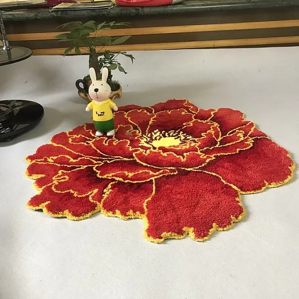 Коврик для ванной комнаты Peony Flower, диаметр 73 см, цвет красный, полиэстер, Carnation Home Fashions, США, FLW73RED - изобр. 8
