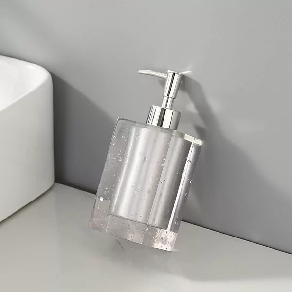 Дозатор для жидкого мыла Clarity Silver, диаметр 7 см, цвет серебряный, полистоун, Kassatex, LAR-LD-SLV - изобр. 8